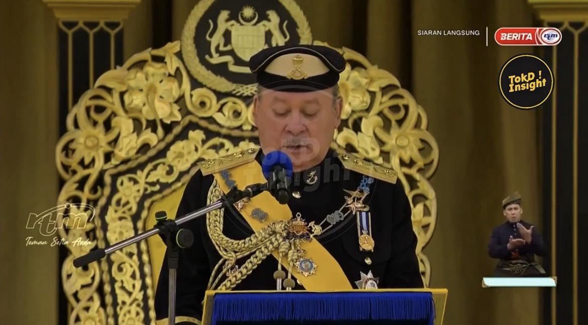 Nasihat Saya Pada Semua Pemimpin Politik, Jaga Adab, Tutur Kata. Serta Hati-Hati Apabila Membuat Sebarang Kenyataan – Agong