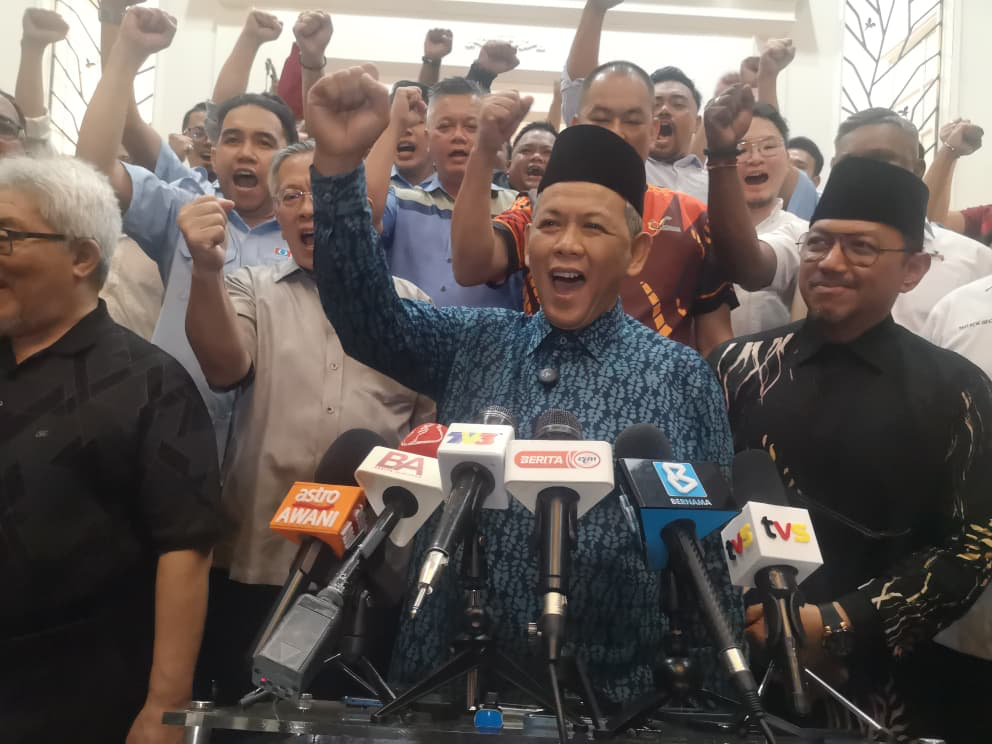 Analisis: Krisis Perlembagaan Negeri Sembilan, Adakah Pembubaran DUN Sah?
