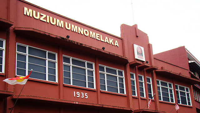 UMNO Melaka Nafi Akaun ‘UMNOMELAKA FANS’ Wakili Pendirian Parti